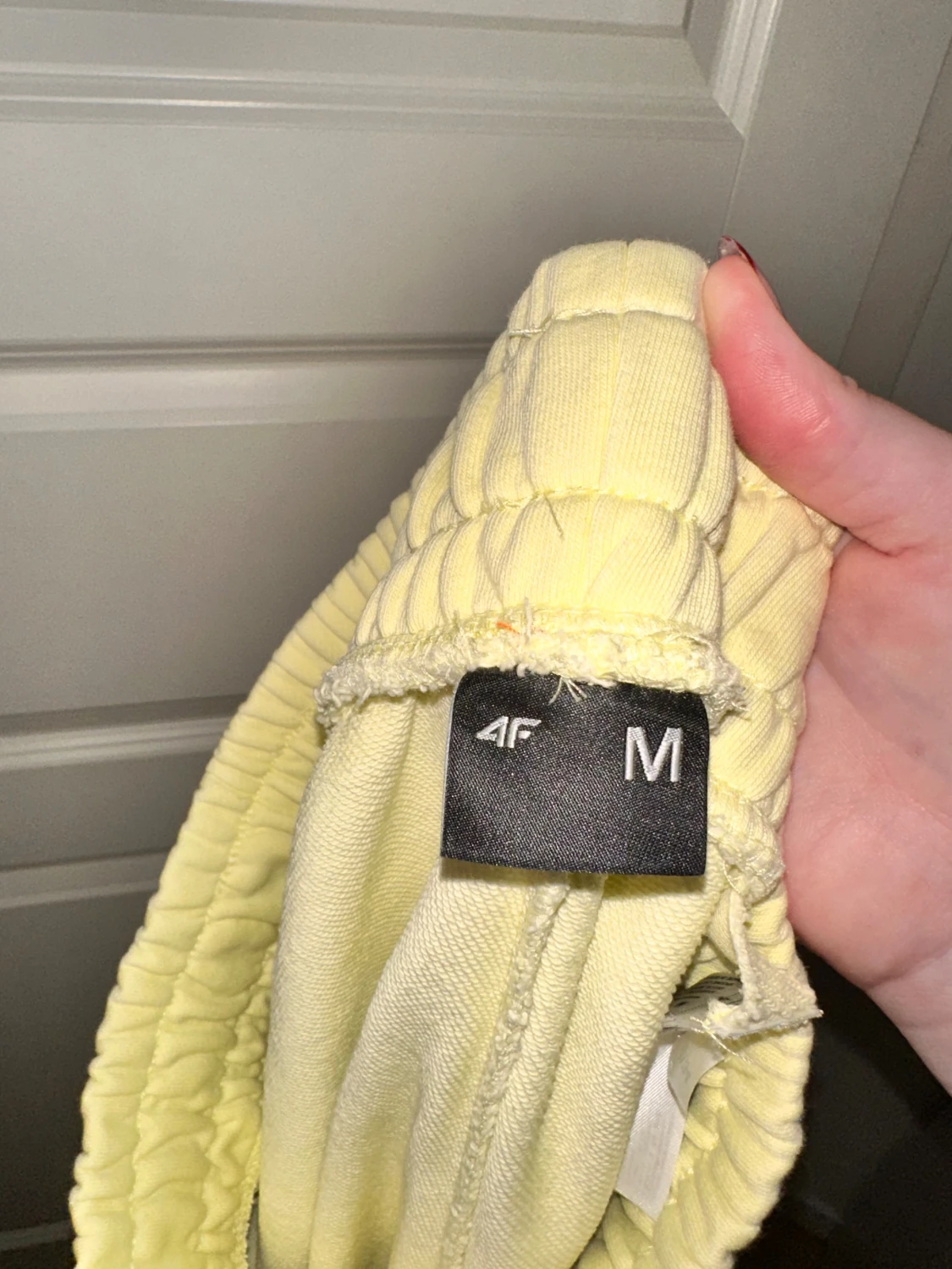 Gulgröna mjukisbyxor från 4F, storlek M - 2