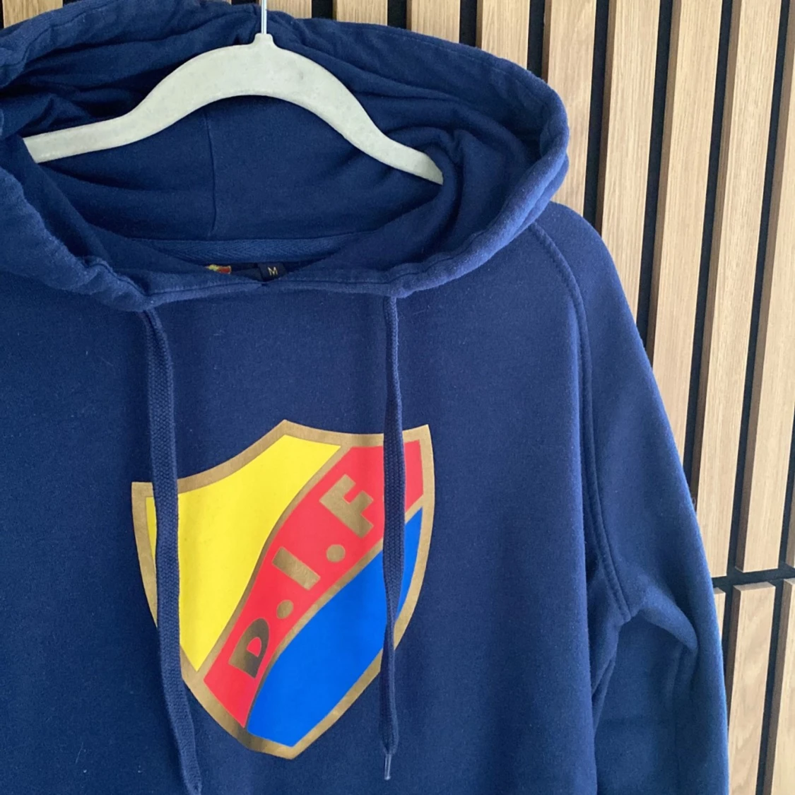 Blå DIF hoodie med tryck - 1
