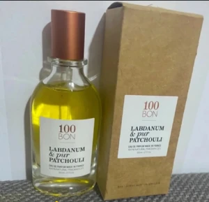 Labdanum & Patchouli EdP 50ml - 100 BON Labdanum & pur Patchouli, Eau de Parfum tillverkad i Frankrike. 100% naturliga doftämnen. Volym: 50ml. Perfekt för dig som vill sticka ut med en unik och naturlig doft.