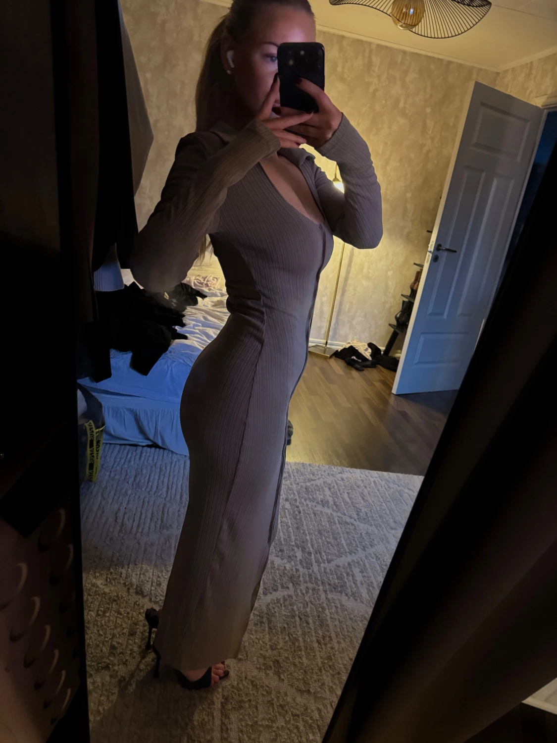 Brun långklänning från Mango