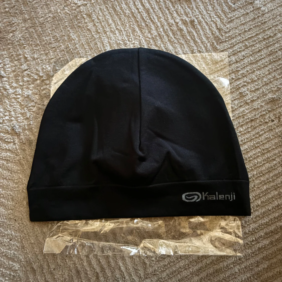 Svart träningsmössa från Kalenji