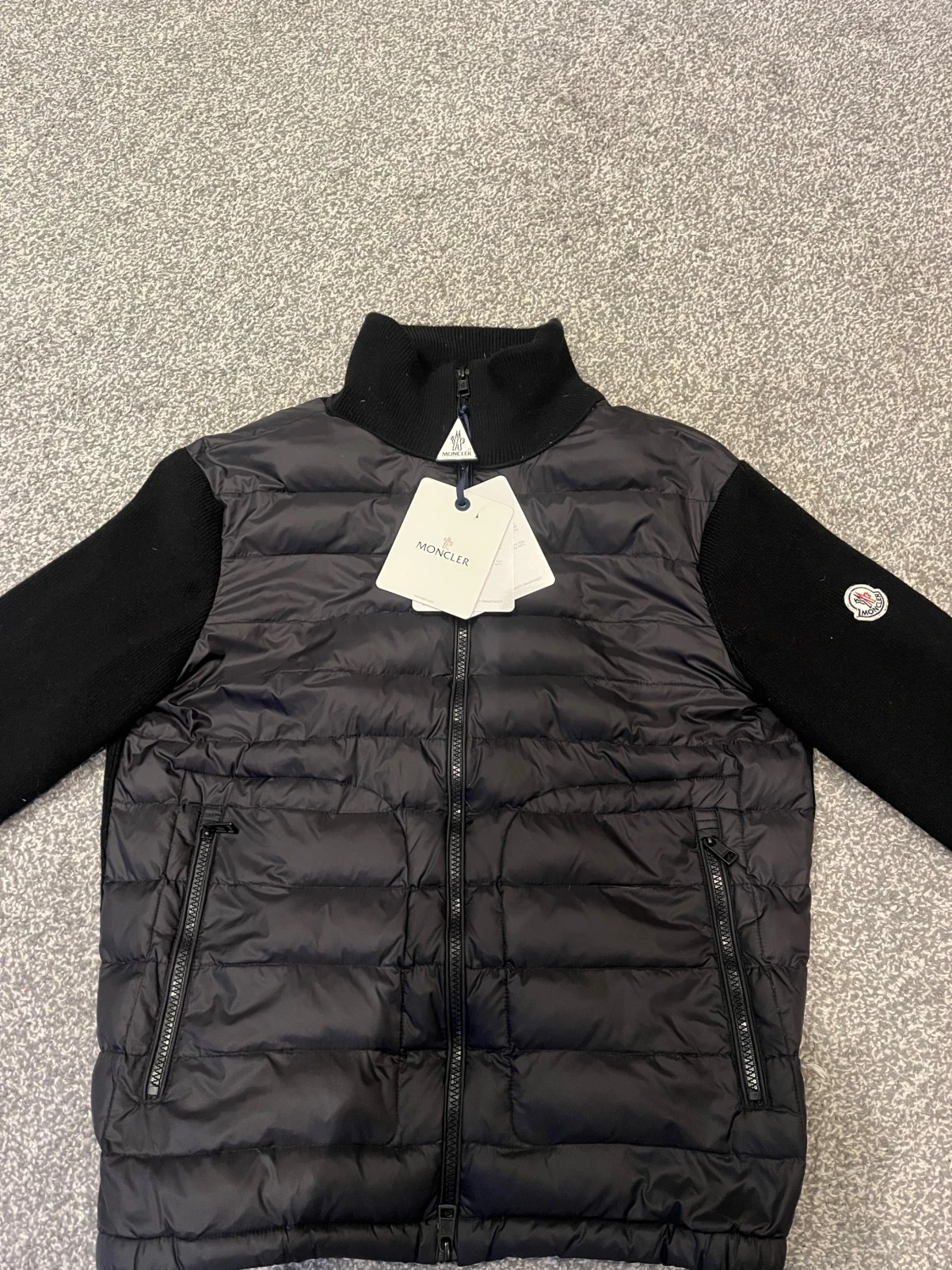 Moncler Cardigan Svart Strlk M