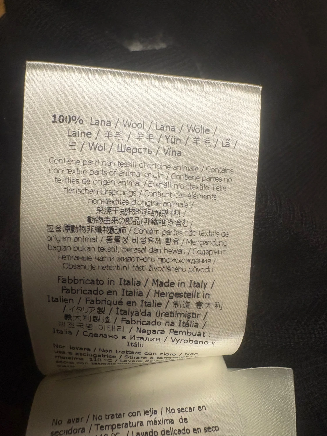 Svart Fendi ulltröja med grafiskt tryck - 2