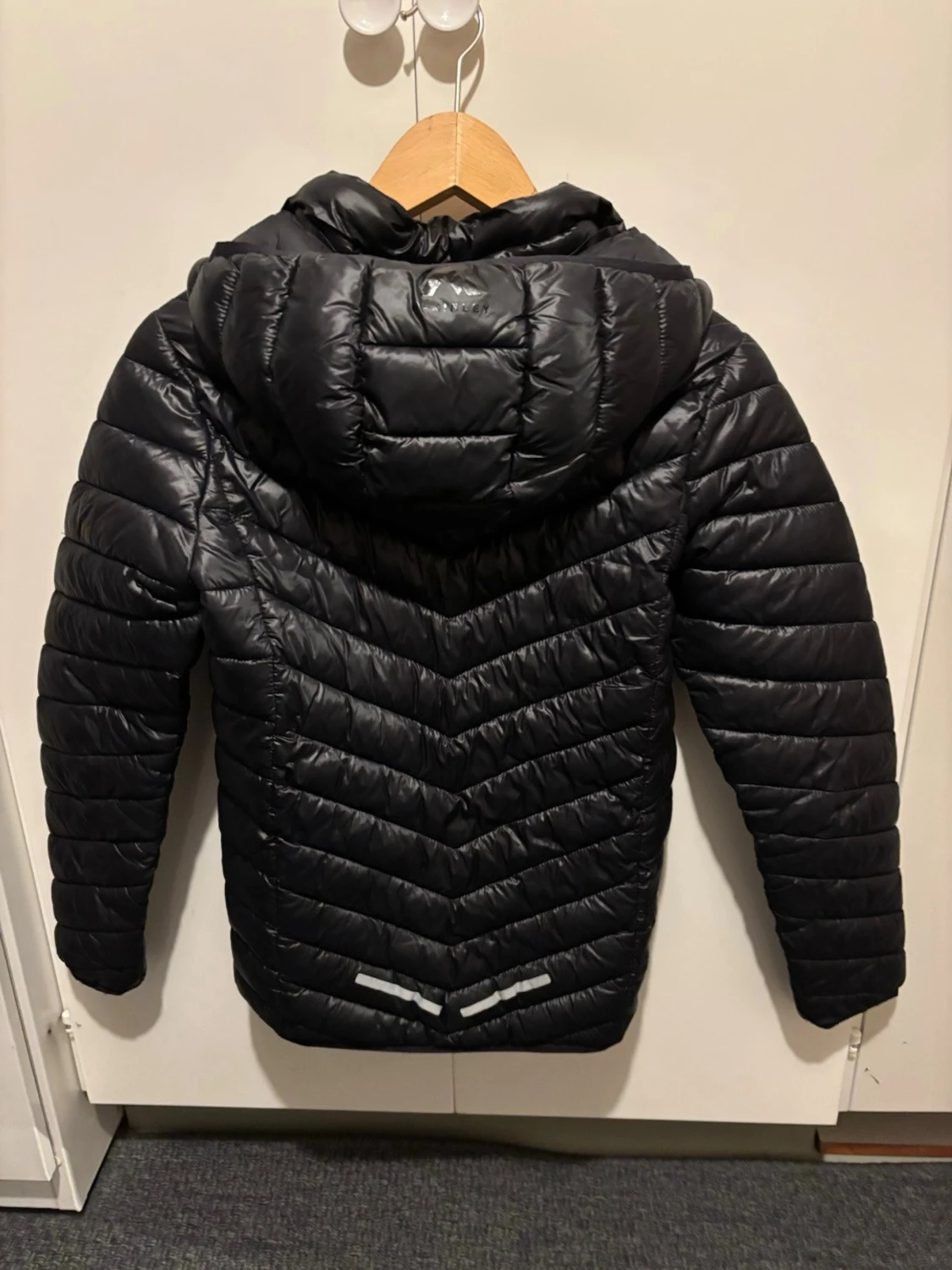 Svart pufferjacka från Mc Kinley - 1