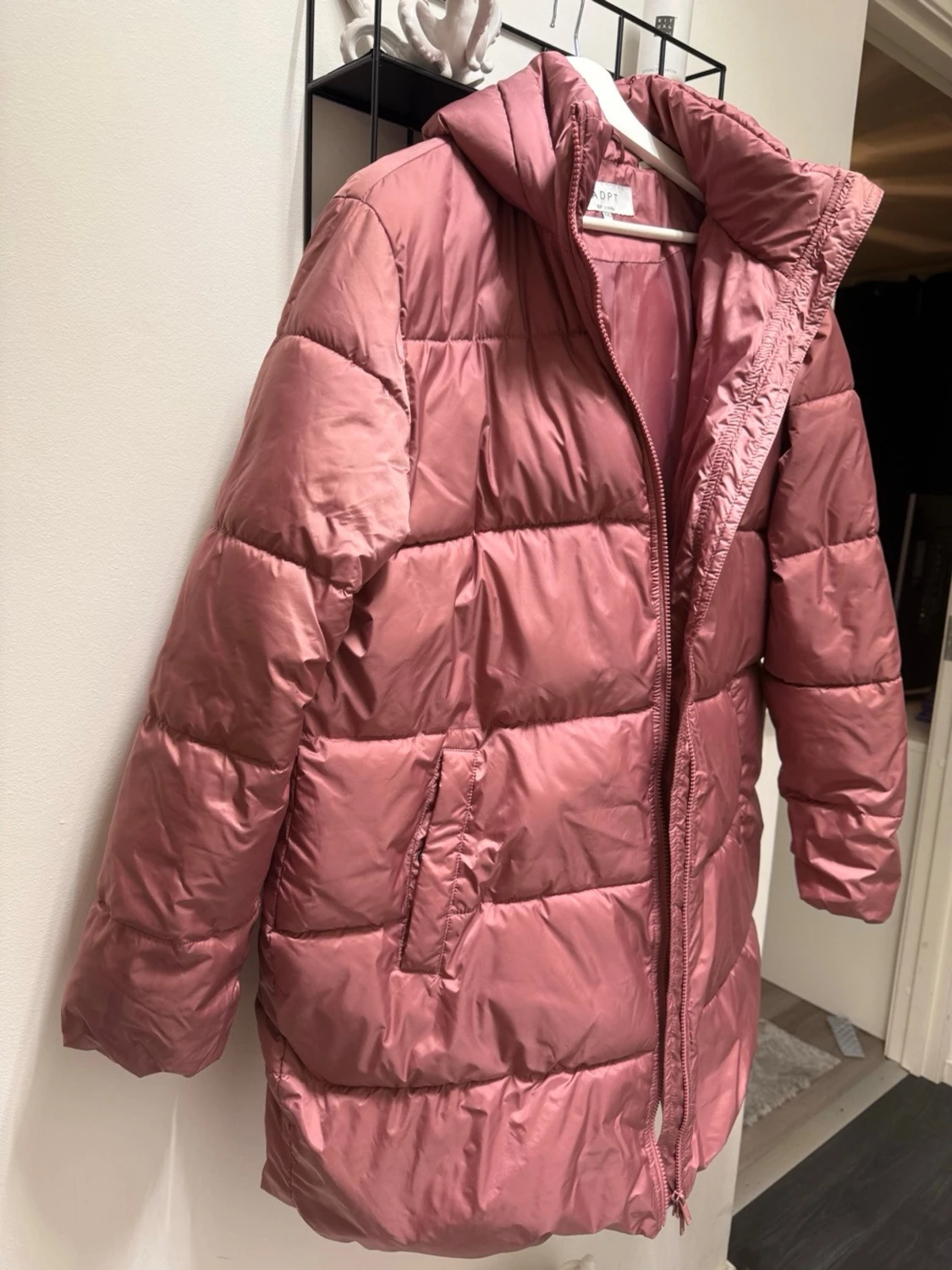 Rosa pufferjacka från ADPT