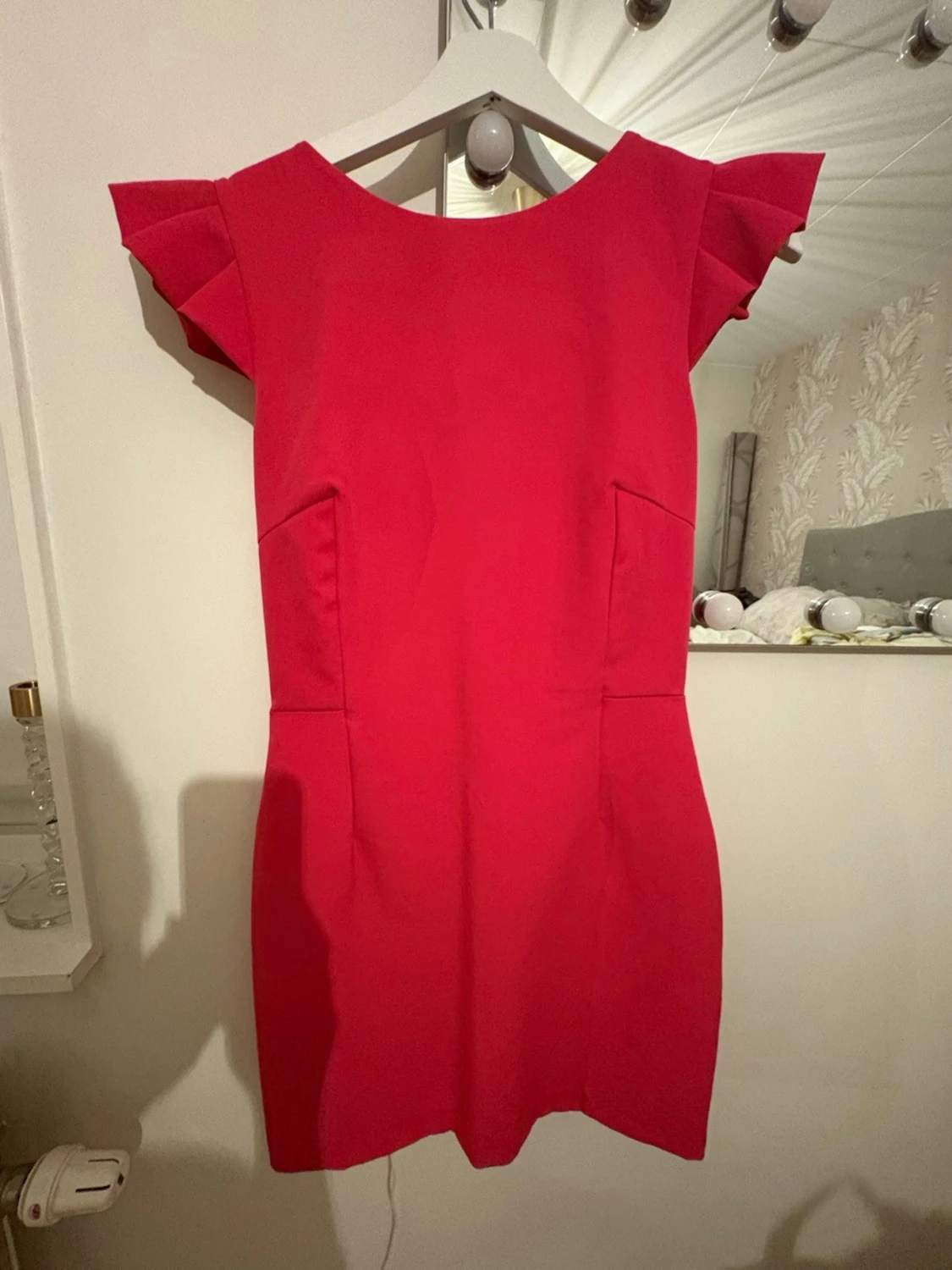 Röd kort klänning från Zara Basic