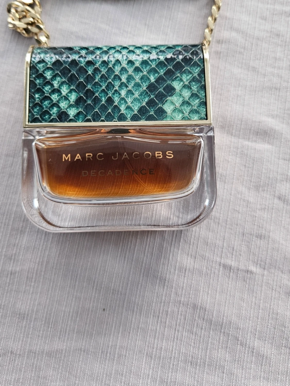 Marc Jacobs Decadence 50ml EdP - 3