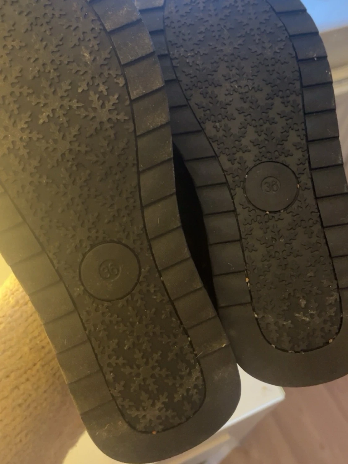 Svarta boots från Pace i mocka - 3