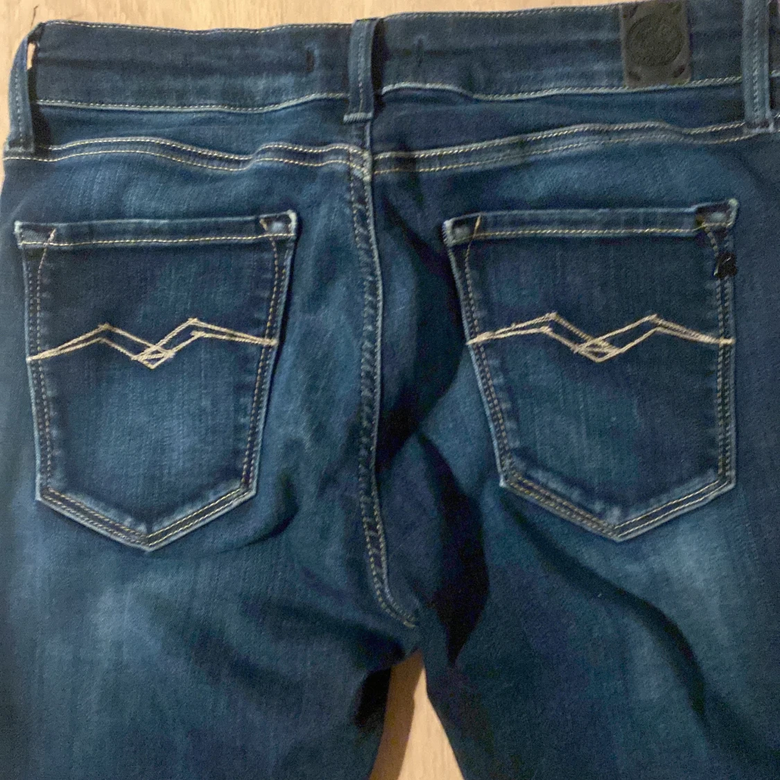 Mörkblå Replay skinny jeans w27 L30 - 2