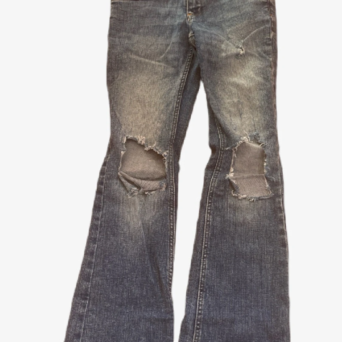 Levis bootcut jeans med slitna knän