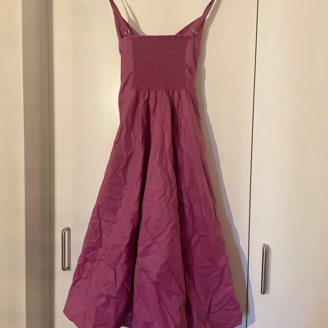 Rosa omlottklänning från Vila - 1