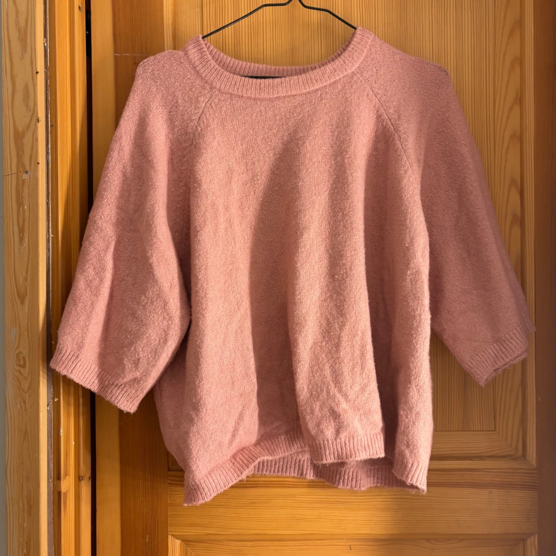 Rosa stickad tröja från 157