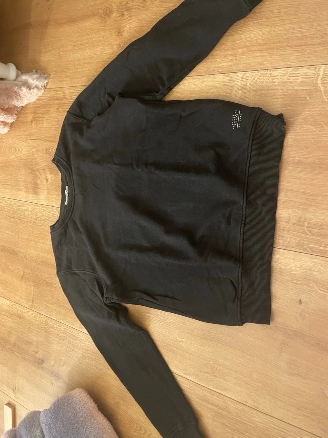 Svart sweatshirt Urban Apparel Co