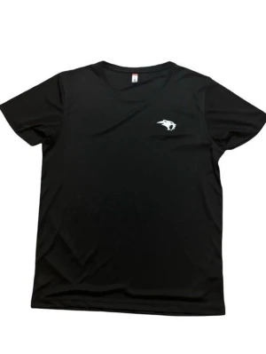 Svart T-shirt - Svart träningströja från PrimalWear. Tröjan består av 100% polyester.