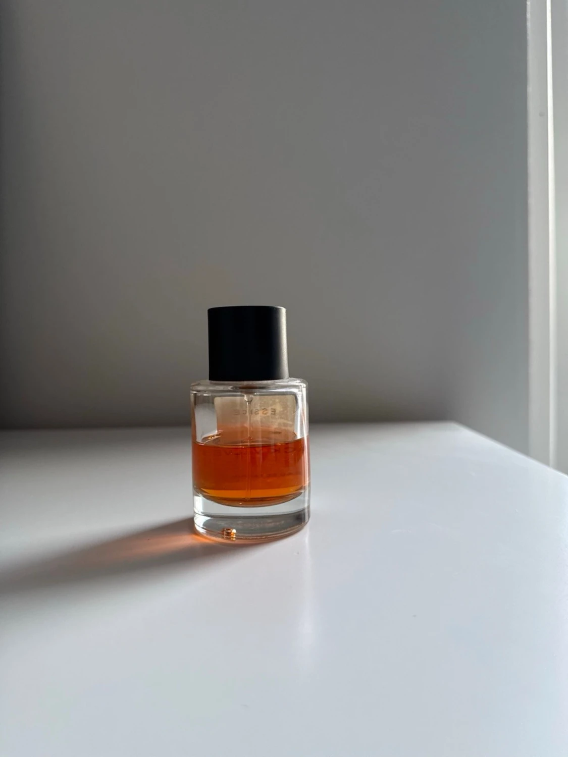 Essnce Black Velvet  - 1