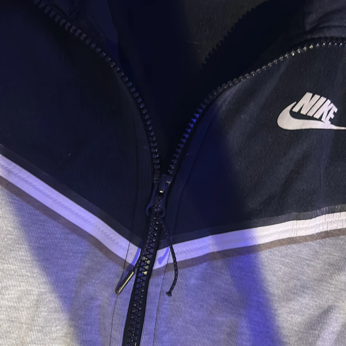 Nike zip-hoodie i svart och grå XS - 2