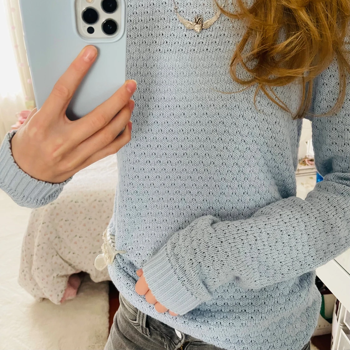 Ljusblå stickad tröja från Vila