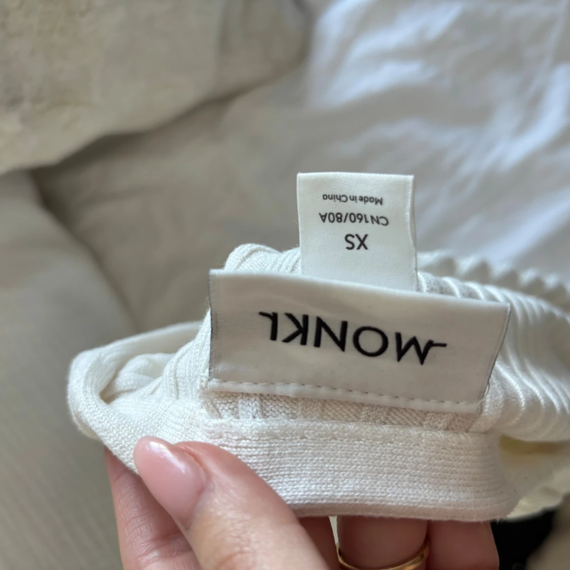 Vit kofta från Monki XS - 2