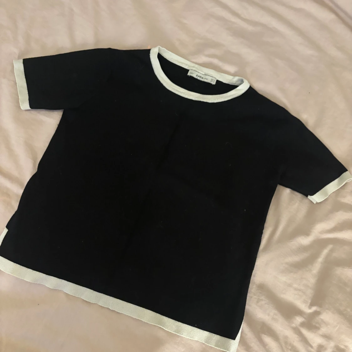 Svart stickad topp från Zara