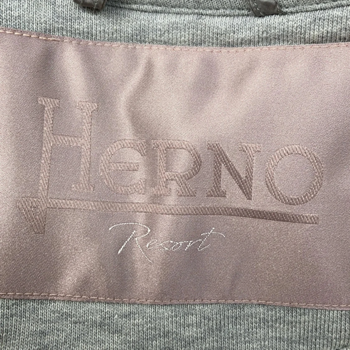 Grå dunväst från Herno Resort - 2