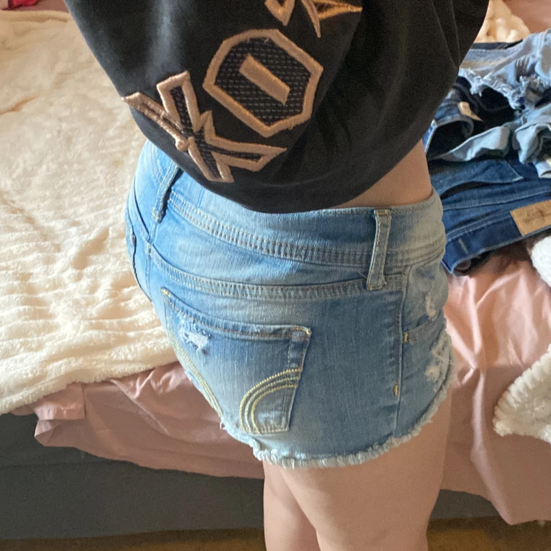 Korta lågmidjade jeansshorts Hollister - 3