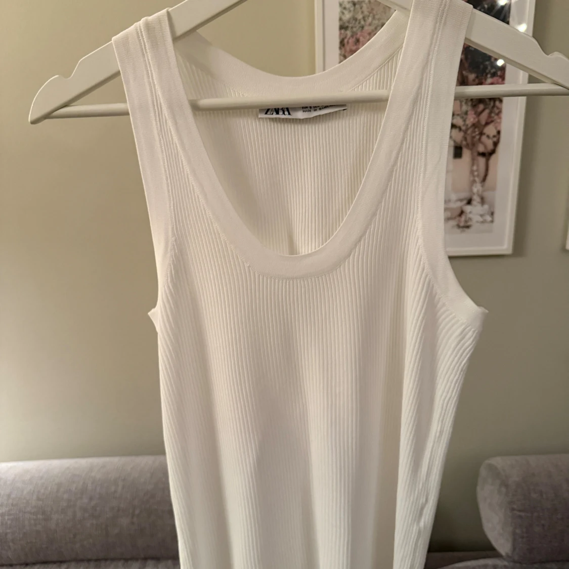 Ny vit ribbad topp från Zara. 