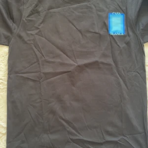 Svart Casa Blanca t-shirt  - Priset är ej hugget i sten, storlek S 