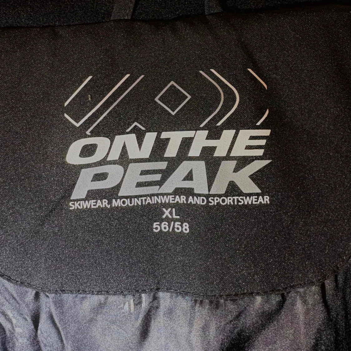 Svart pufferjacka On The Peak XL - 2