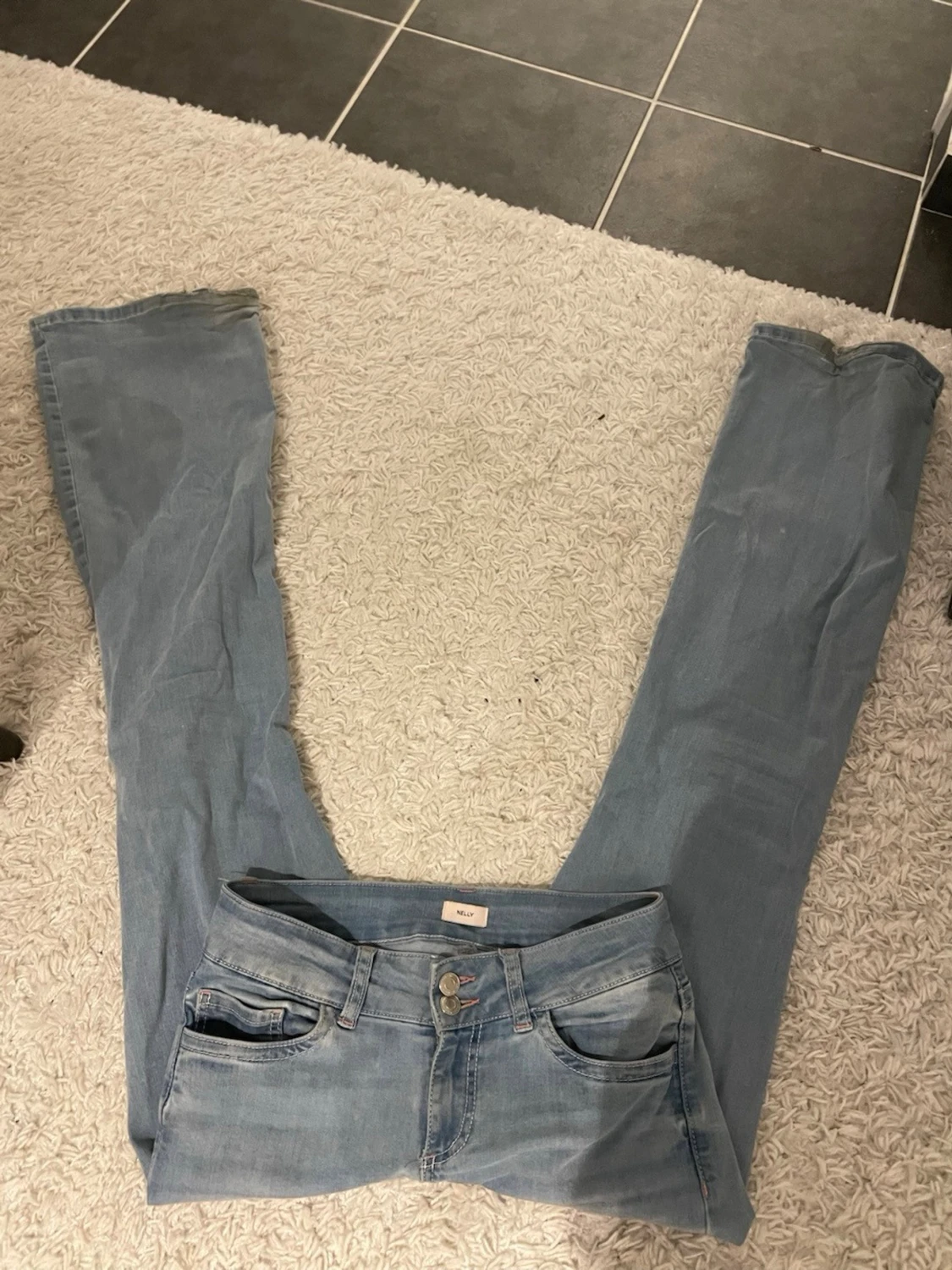 Jeans från nelly