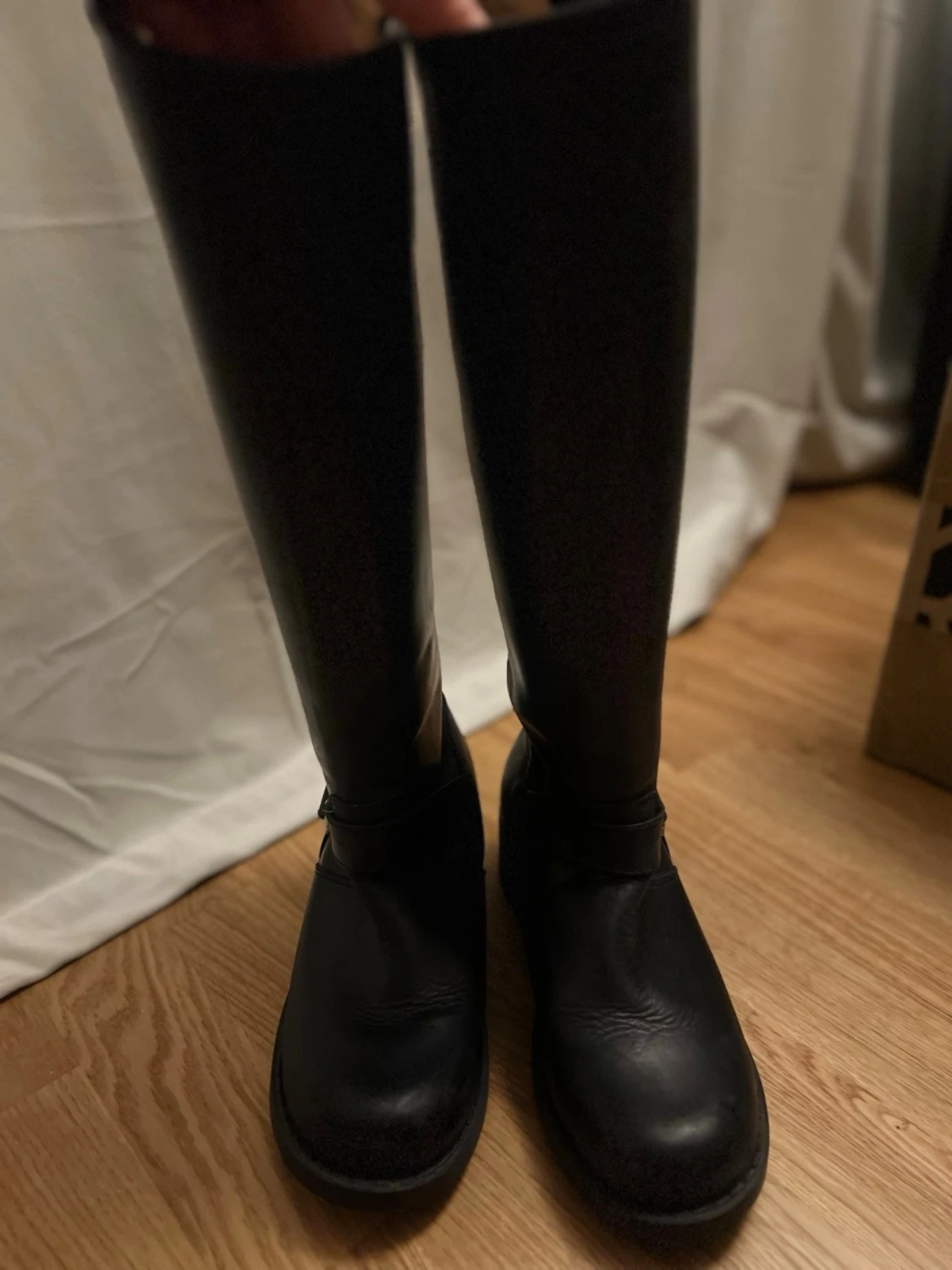 Svarta höga Johnny bulls stövlar 