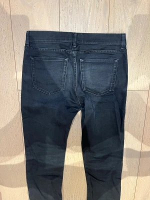 Acne jeans  - Skick: 9/10
