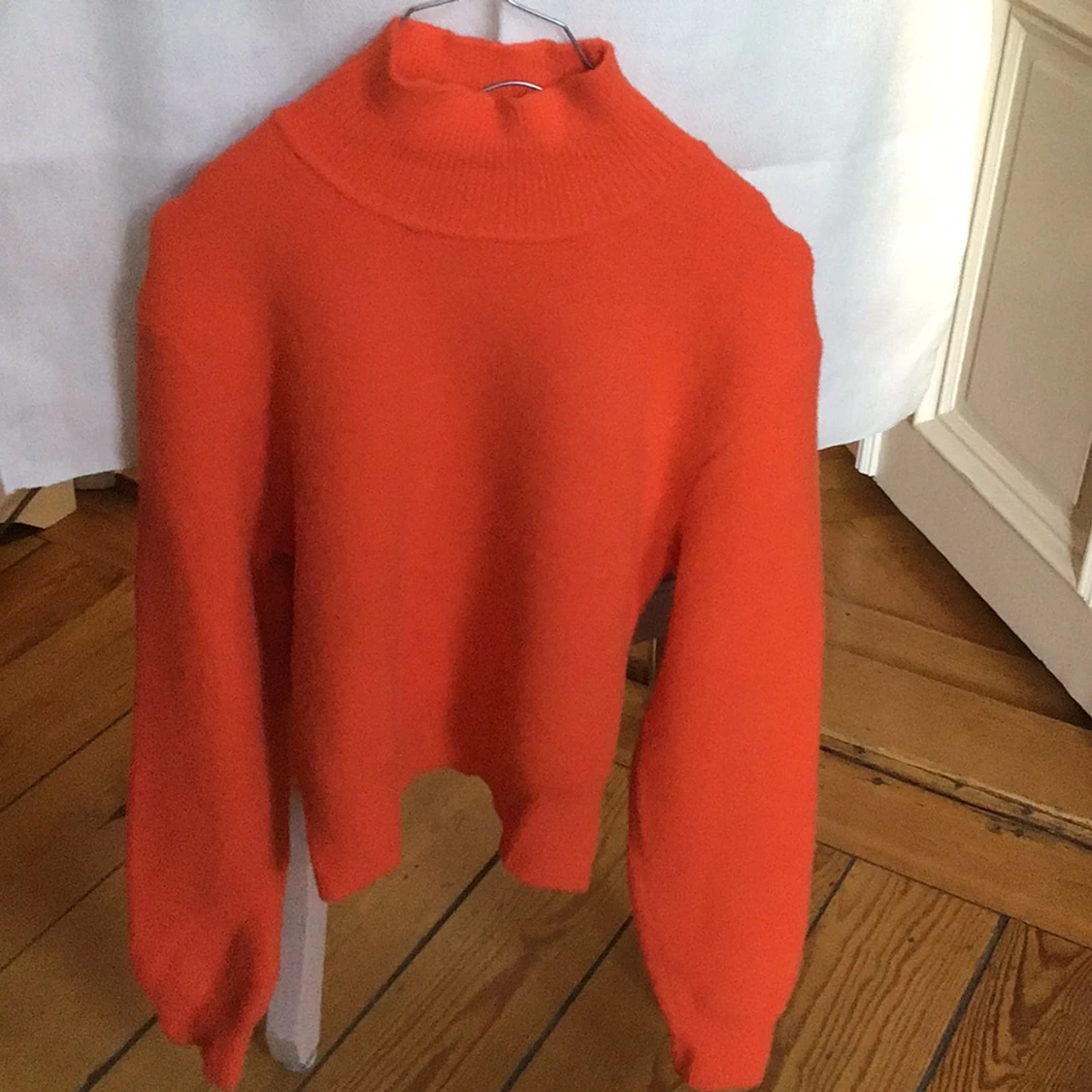 Orange polotröja från Zara, M