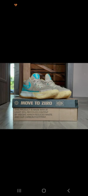 Nike Kyrie Flytrap 6 - Really good shoes used a few times . Special edition colour