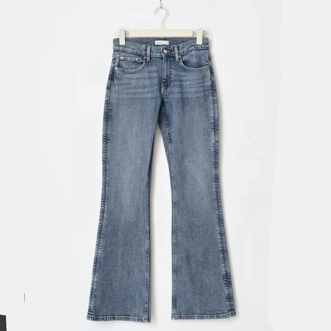 Low petite bootcut jeans 