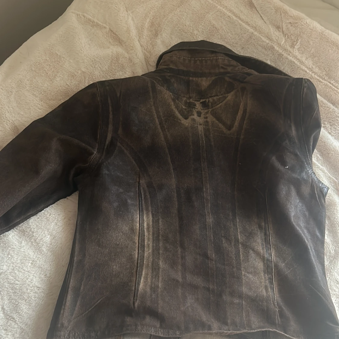 Brun skinnjacka med dragkedja - 1