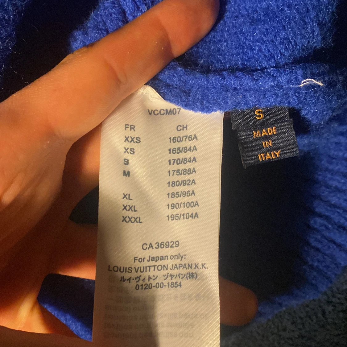 Blå stickad tröja från Louis Vuitton - 4