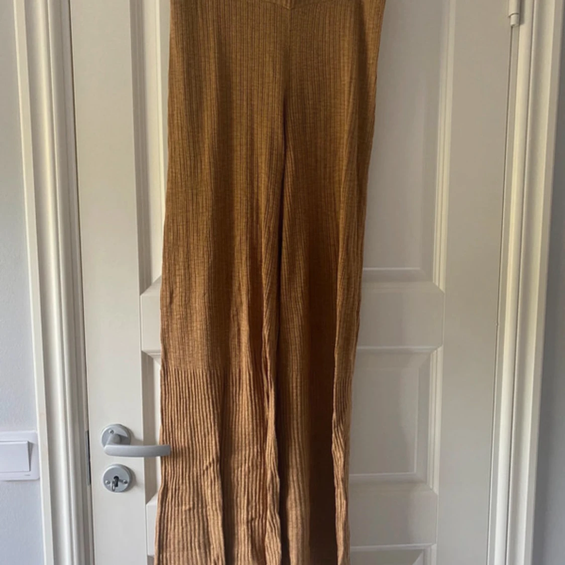 Ribbade vida byxor från H&M, XS - 1