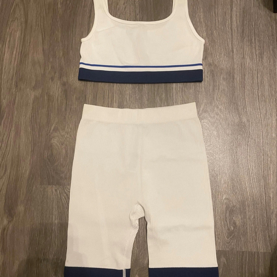 Fint set från Zara med topp och shorts