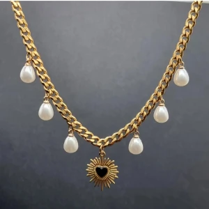 Handgjort halsband  - Rostfritt stål 