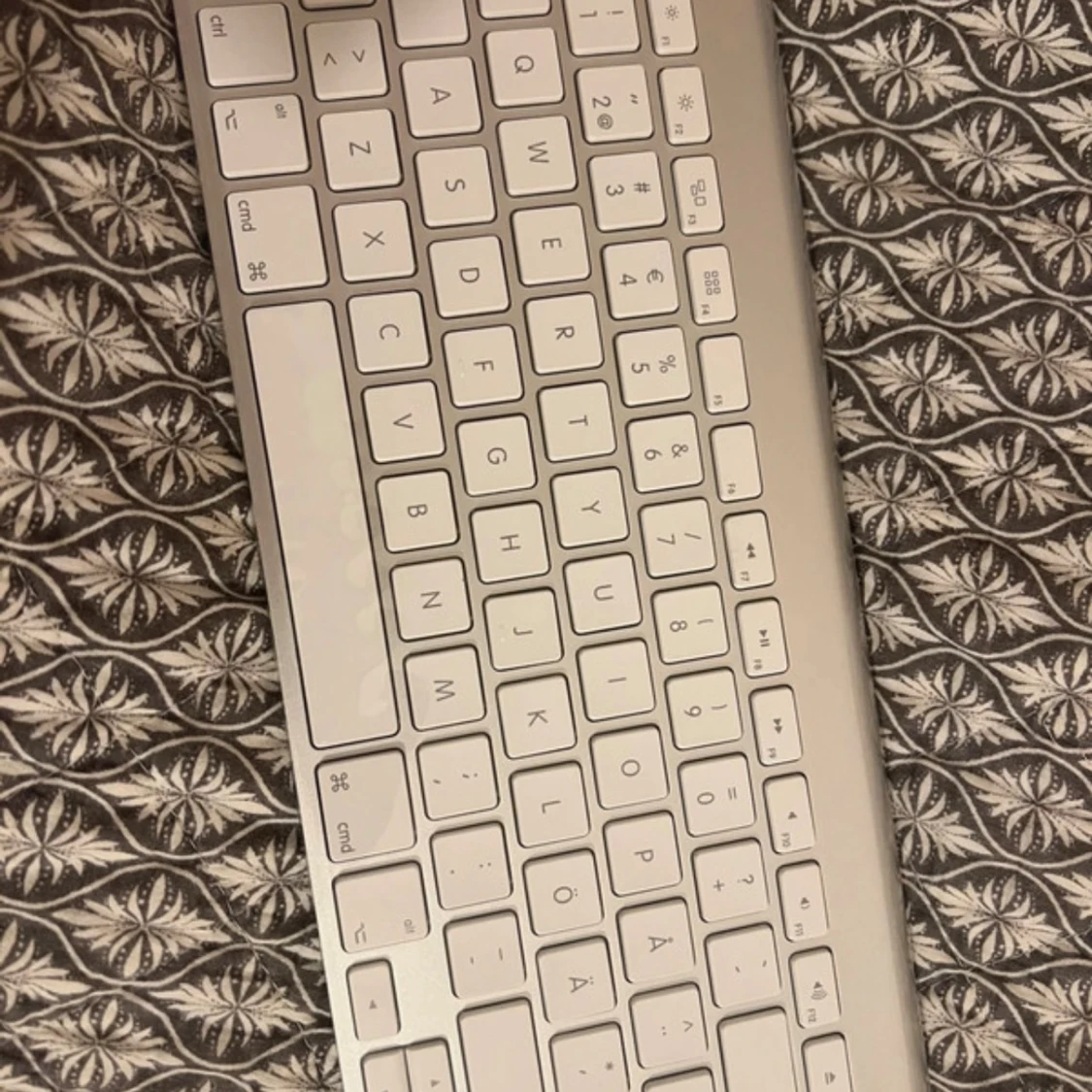 Apple Wireless Keyboard - 4