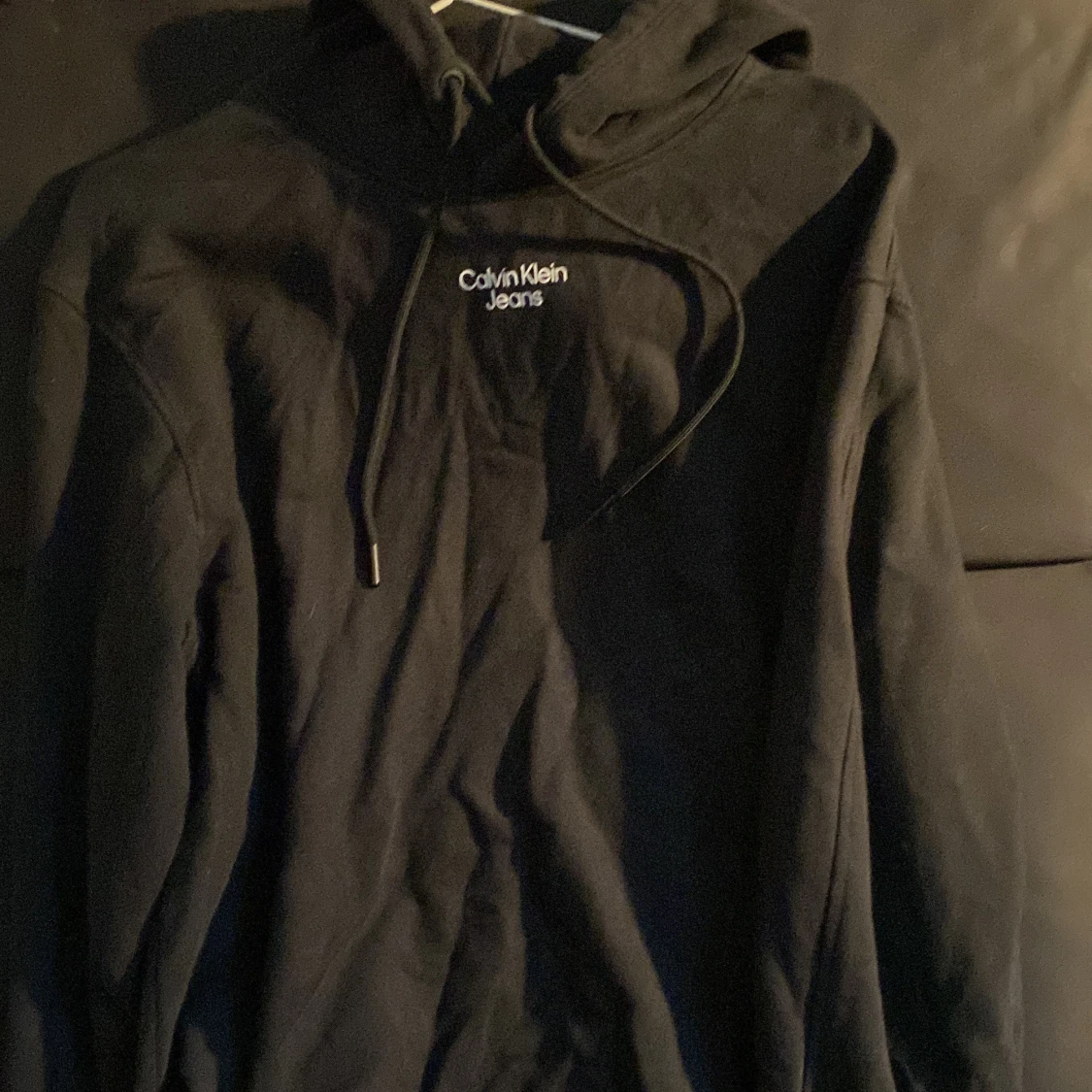 Svart hoodie från Calvin Klein