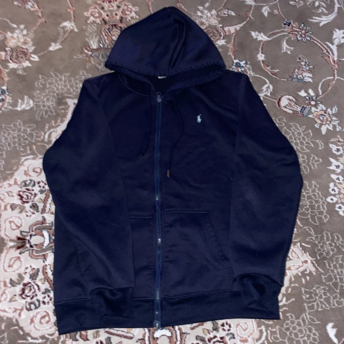 Marinblå hoodie från Polo Ralph Lauren