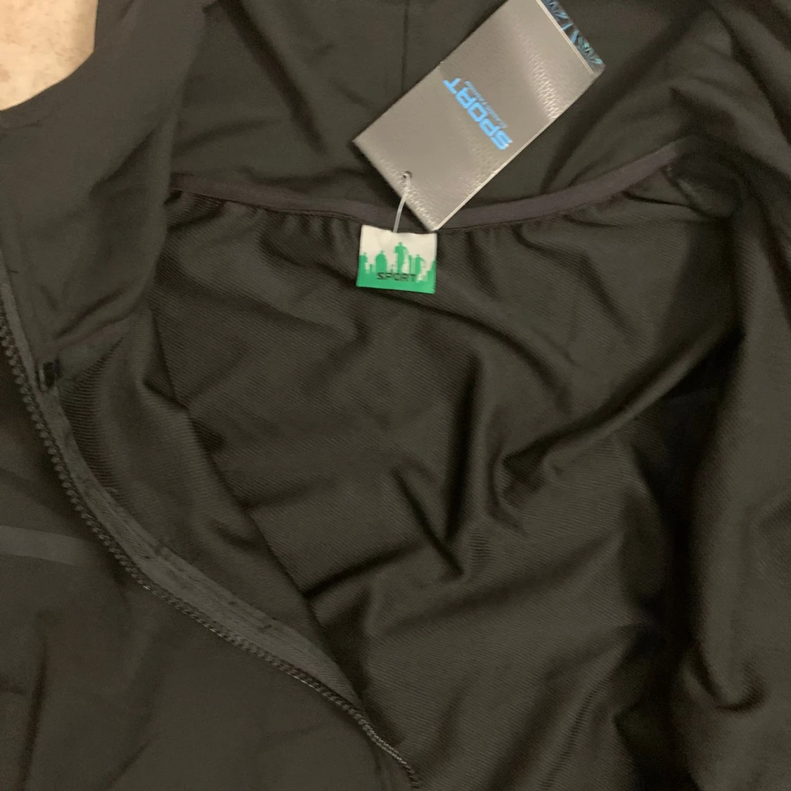 svart nike tech för sport - 1