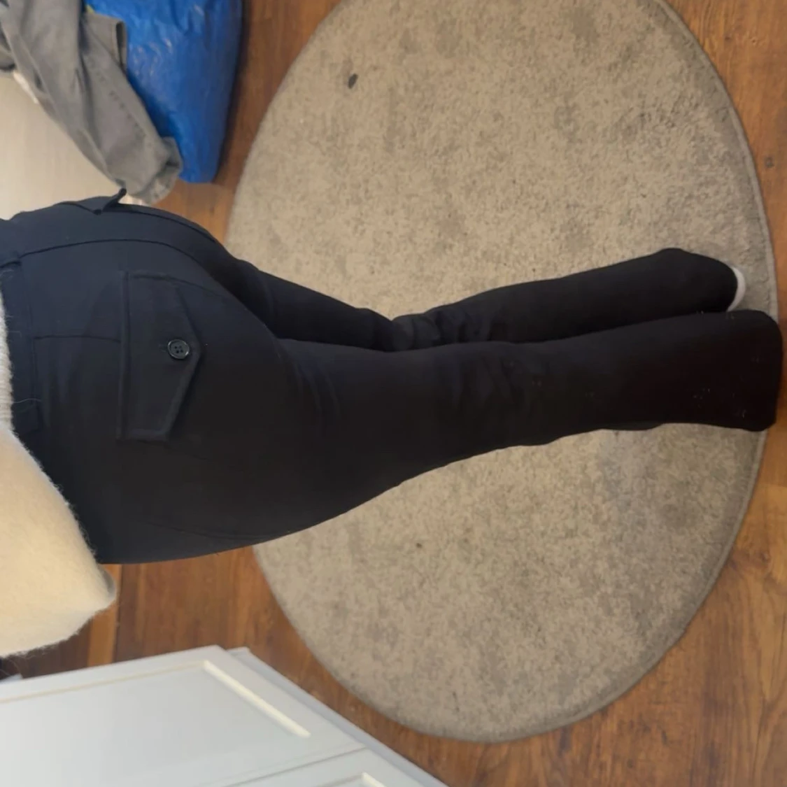 Svarta bootcut kostymbyxor - 1