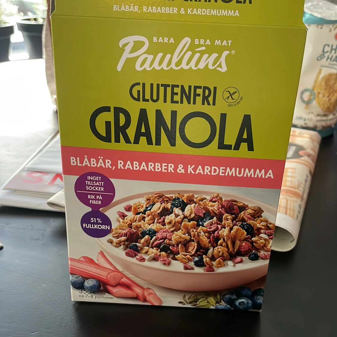 Paulúns Glutenfri Granola Blåbär, Rabarber & Kardemumma