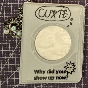 Mini binder och keyring  - Små skador inne men inget som förstör användning, inte offecial 