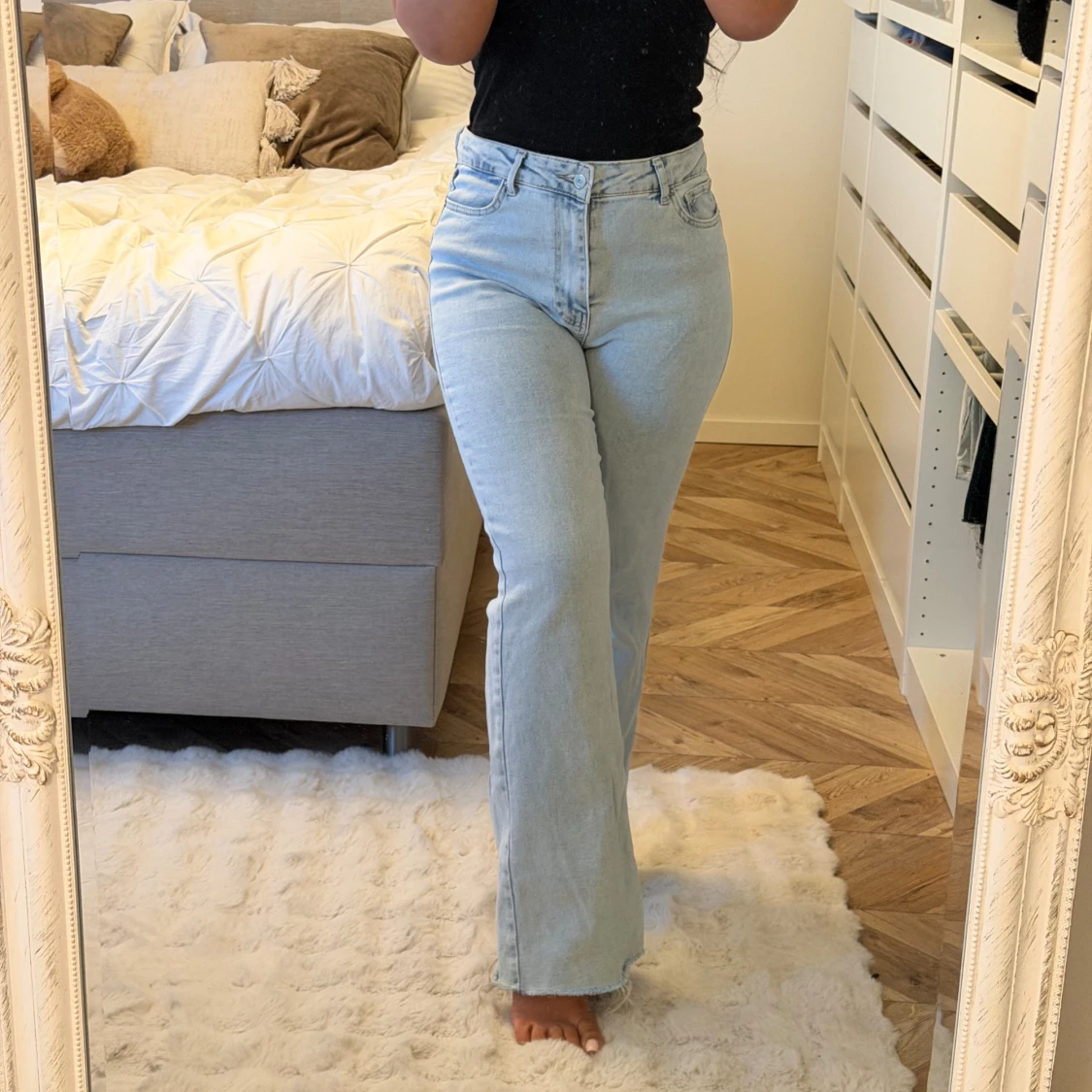 Ljusblå bootcut jeans med hög midja - 1