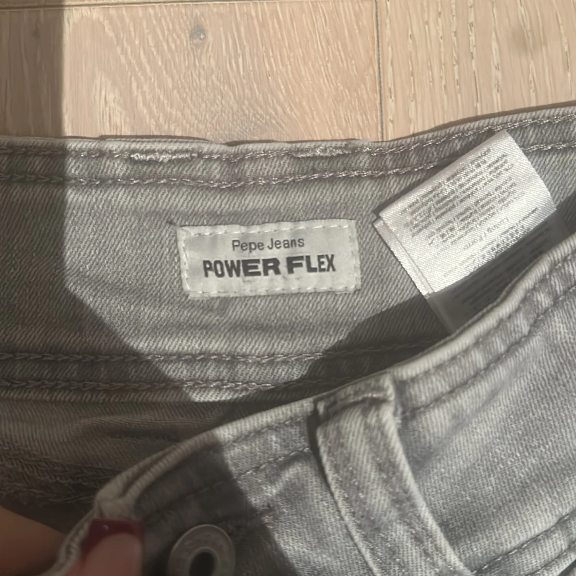 Grå Pepe Jeans  - 2