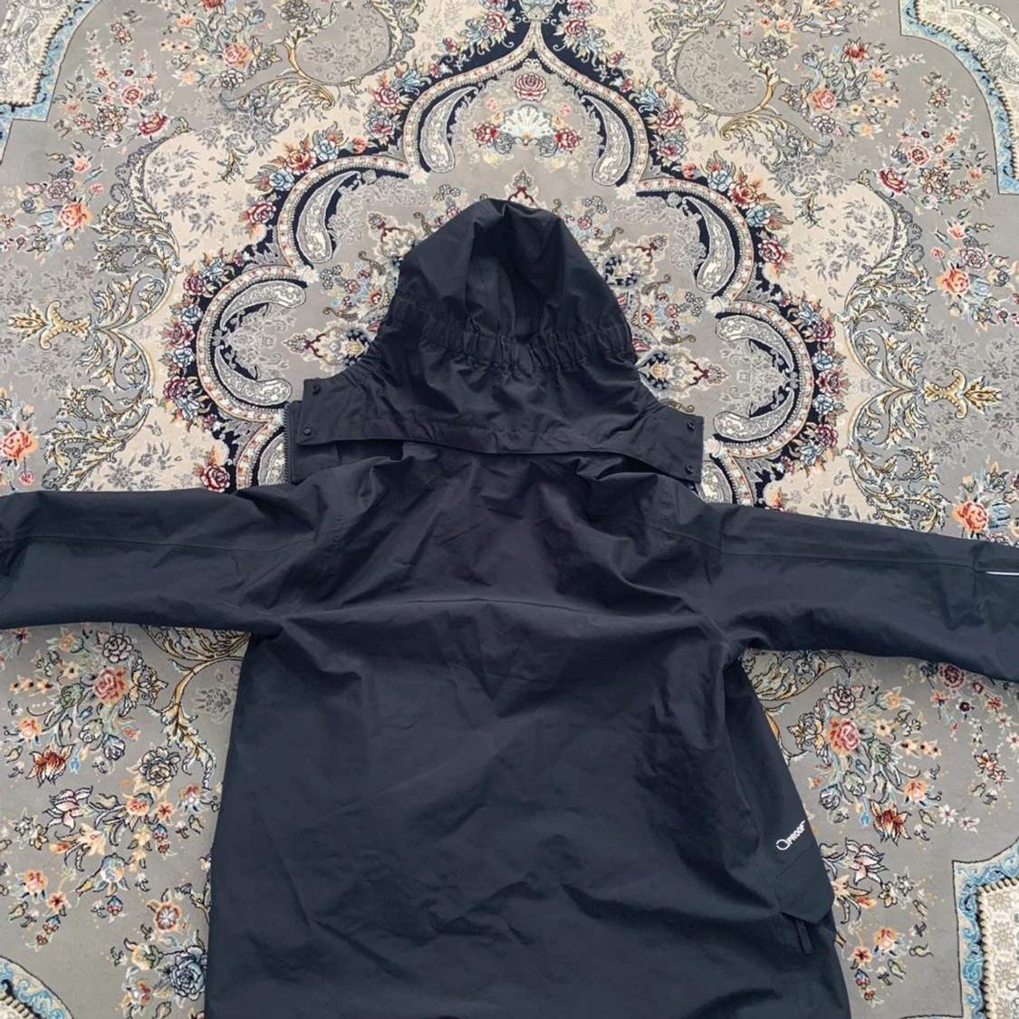 Svart vindjacka från Haglöfs - 4