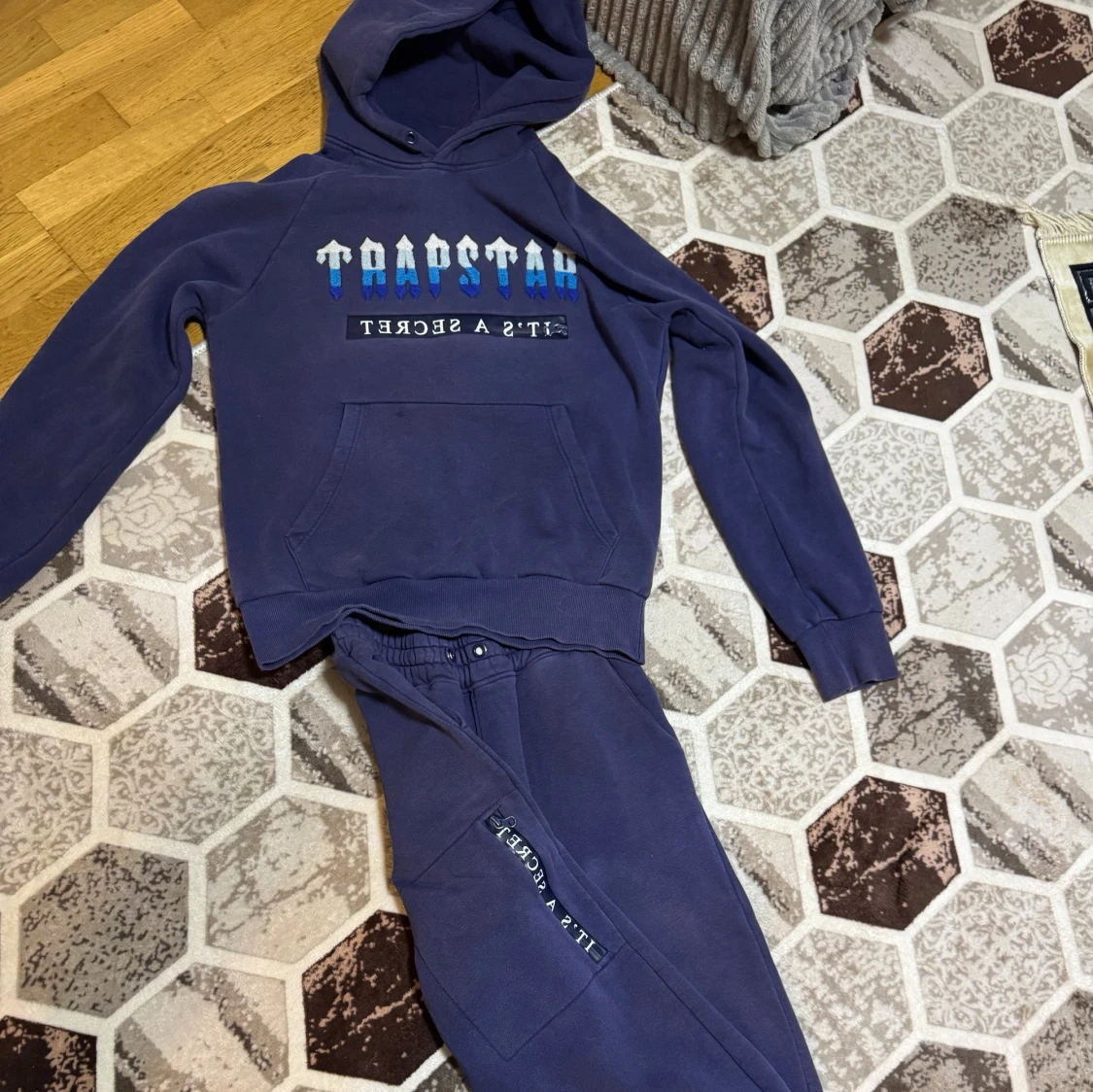 Trappstädning Tracksuit - 4